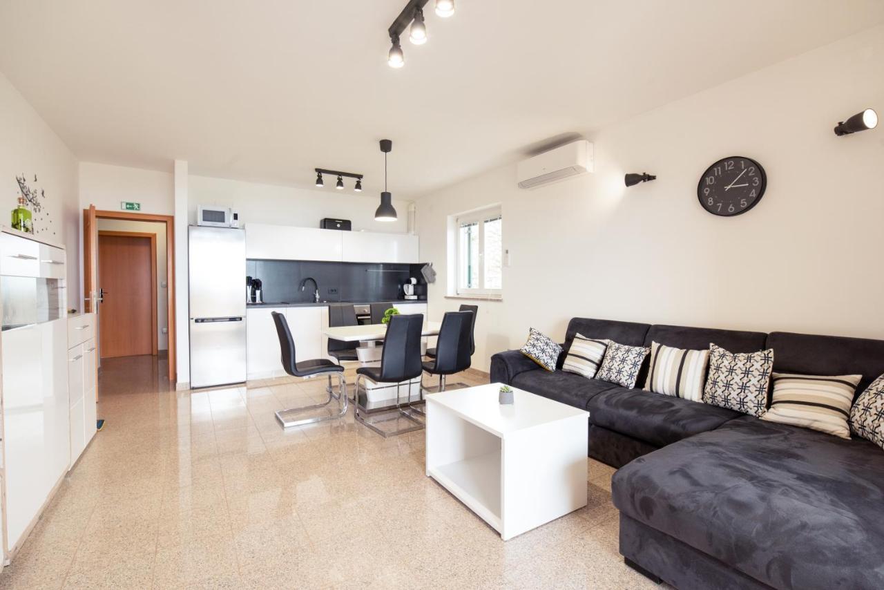 Seaview Apartment Lea Ičići Eksteriør bilde
